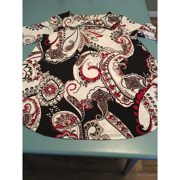 Chico's Size 0-XS-S  Peek-a-Boo Cutout  Pullover Top Tunic Ivory Paisley Print - Picture 6 of 6